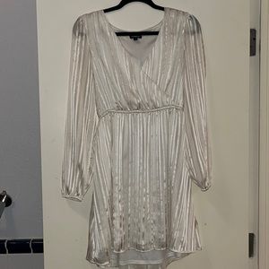 White Reflective Express Dress, Cinched Waist, Size Small